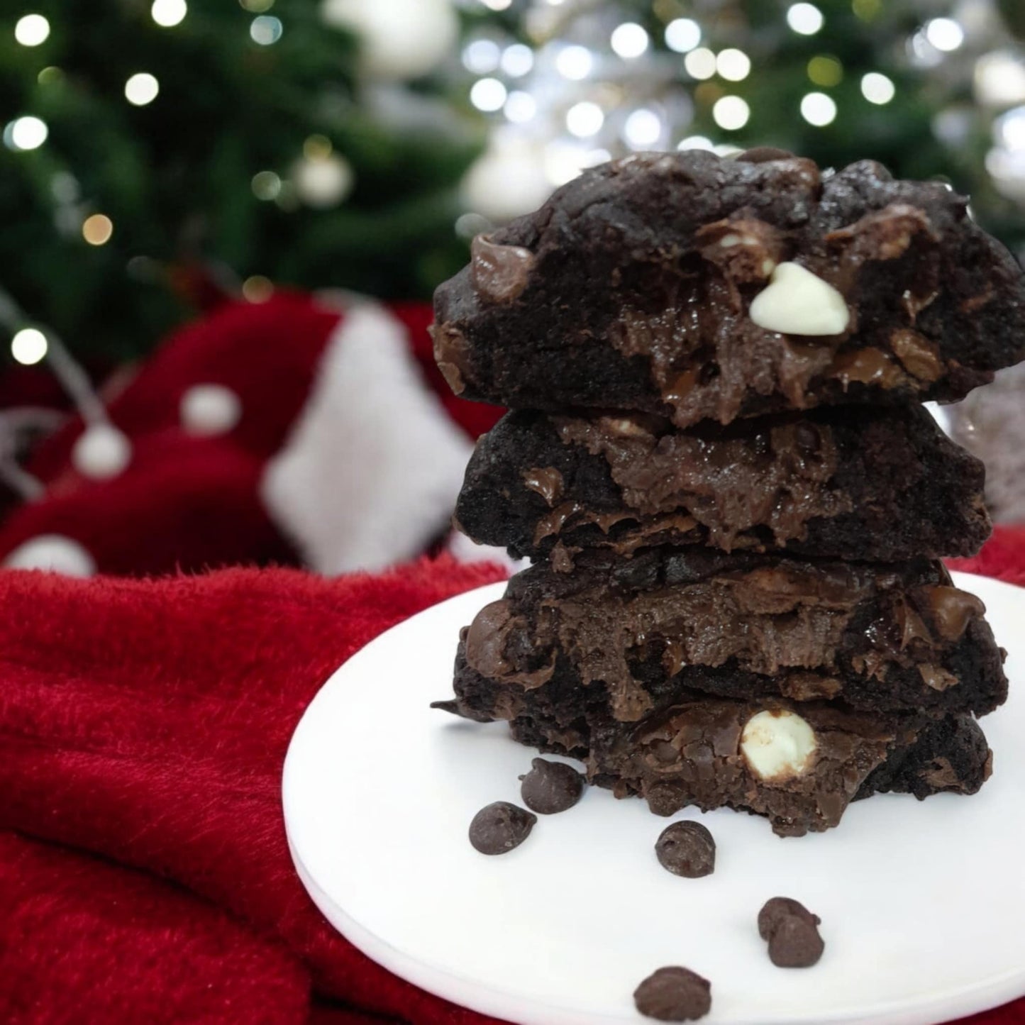 Dark Chocolate Fudgy Cookie