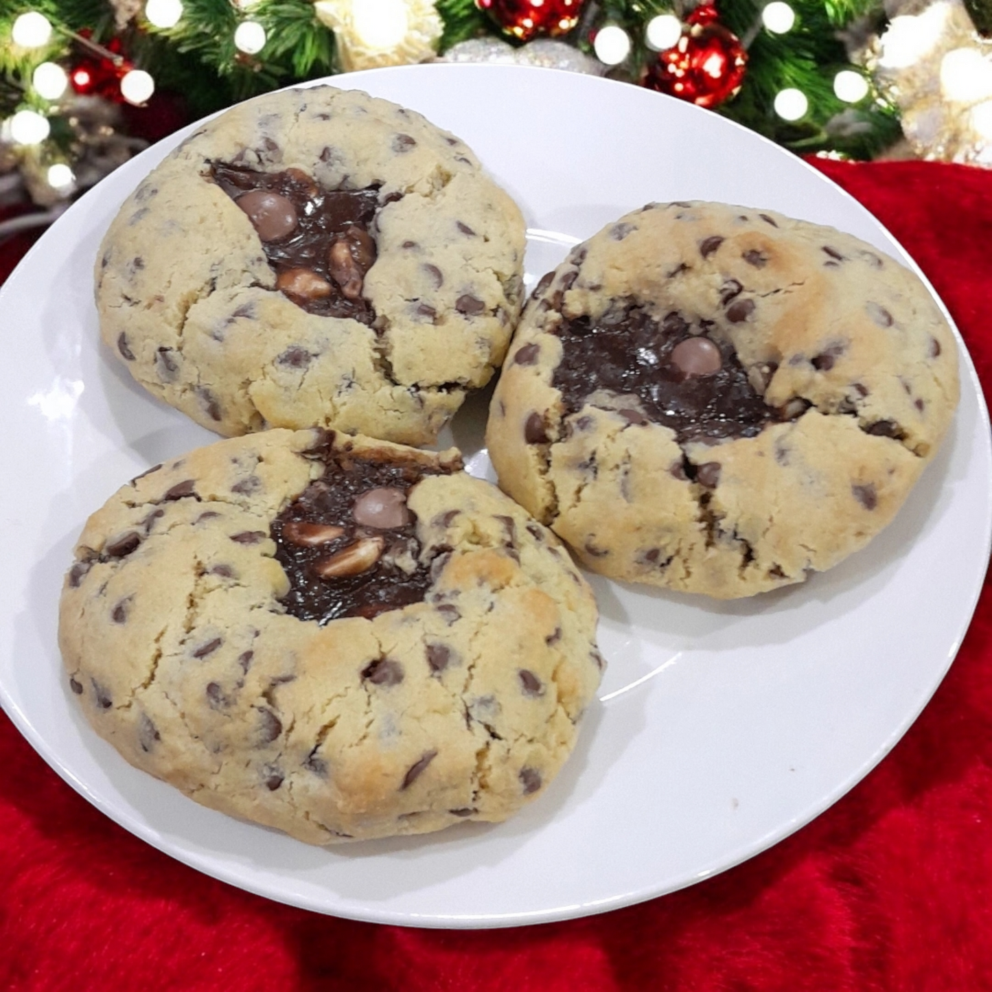 Chocolate Chip Fudgy Cookie