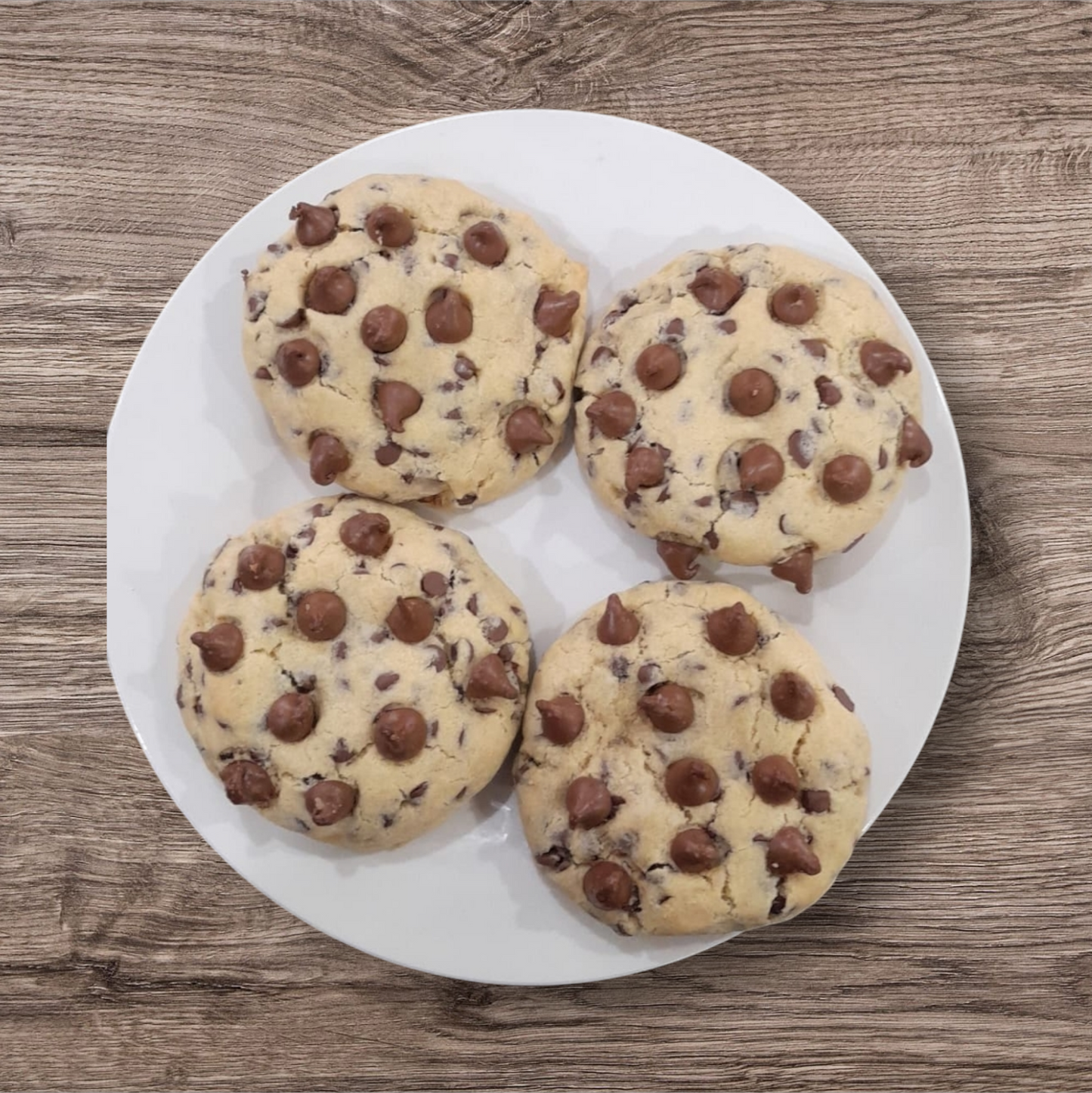 Chocolate Chip Fudgy Cookie